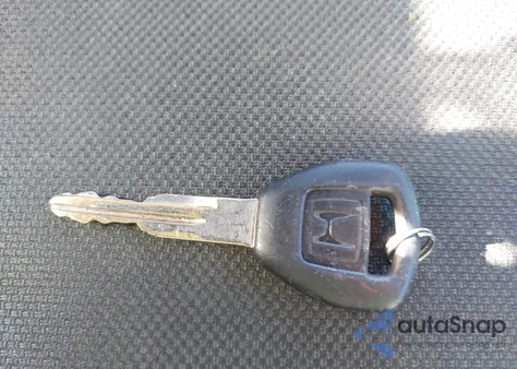 2000 Honda Accord 2.3 Lx from USA, damaged, VIN 1HGCG665XYA113816